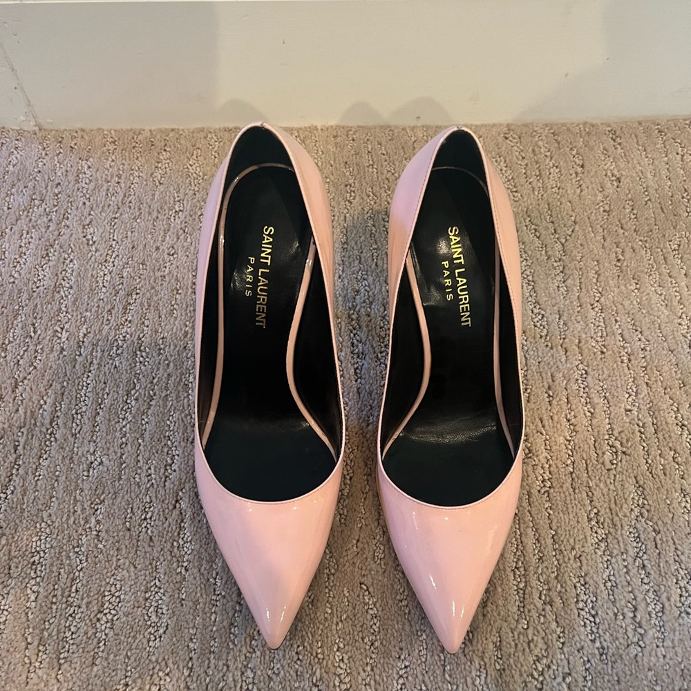 Saint Laurent Baby Pink Patent Leather heel